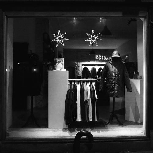 Christmas 2017 Shipping Info and Opening Times